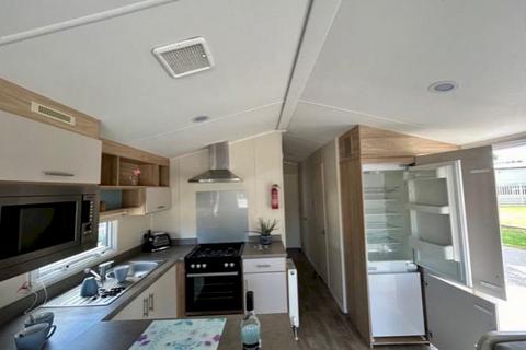 2 bedroom static caravan for sale, Birchington Vale Holiday Park, , Shottendane Road CT7