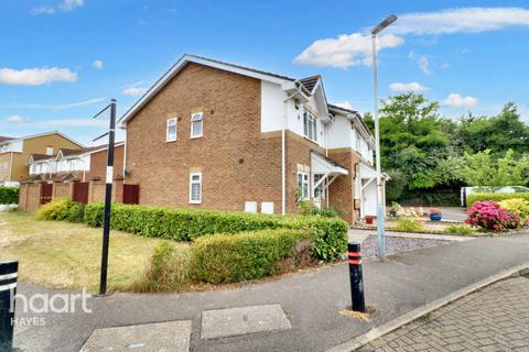 2 bedroom end of terrace house for sale, Patching Way, Hayes