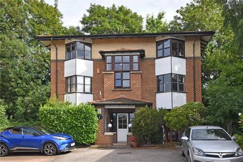 13 Celestial Gardens, London, SE13 5RP