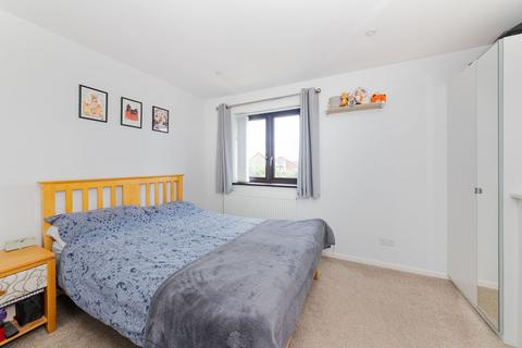 66 Cullerne Close, Abingdon, OX14 1XJ