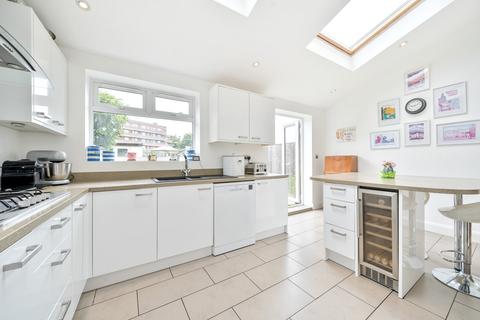 4 bedroom semi-detached house for sale, Gloucester Road, Kingston Upon Thames, KT1