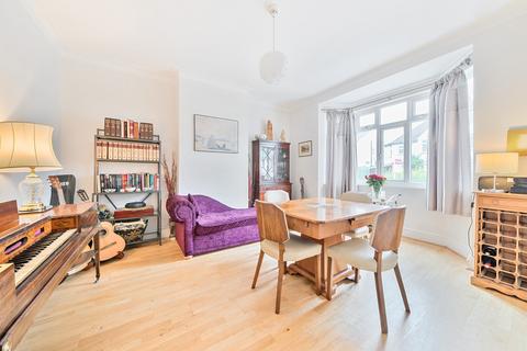 4 bedroom semi-detached house for sale, Gloucester Road, Kingston Upon Thames, KT1