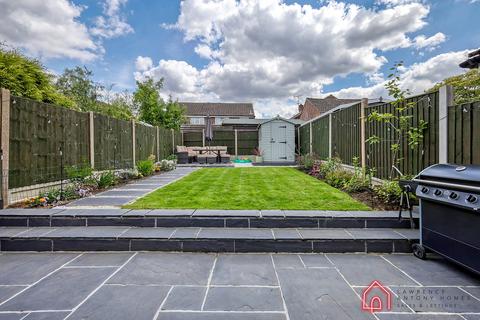 9 Bardfield Way, Rayleigh, SS6 9EP