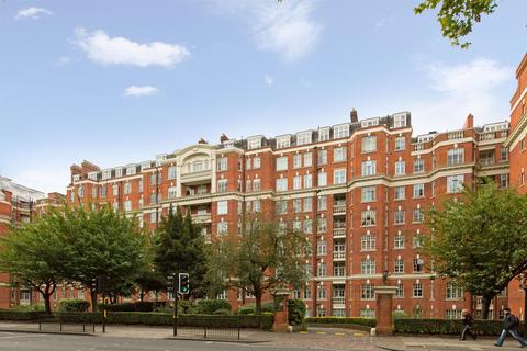 3 bedroom flat for sale, Clive Court, Maida Vale W9