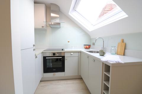 1 bedroom flat for sale, Montpelier Road, Ealing, London, W5