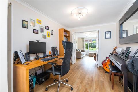 37 Cornwall Crescent, Baildon, Shipley, BD17 5LT
