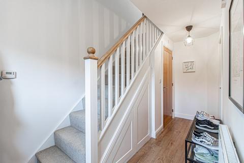 122 Highfields, Tonyrefail, Porth, CF39 8GA