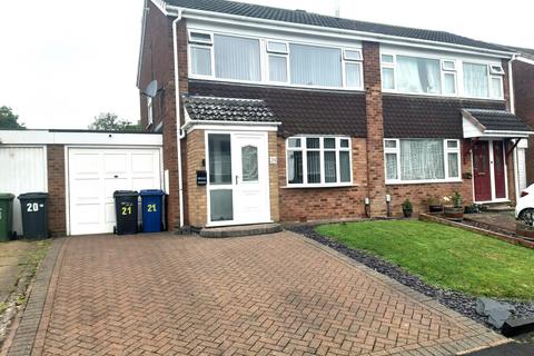 3 bedroom semi-detached house to rent, Maxstoke Close, Tamworth, B77