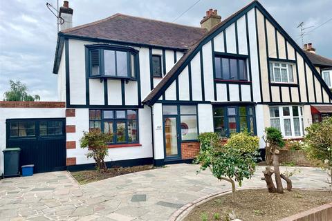 4 bedroom semi-detached house for sale, Highlands Boulevard, Leigh-on-Sea, Essex, SS9