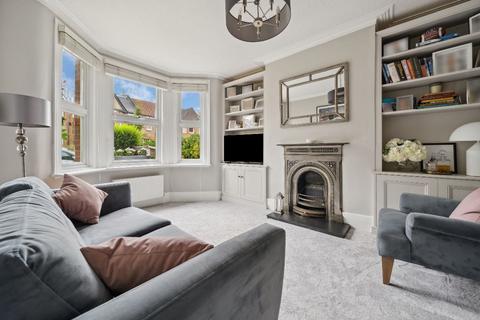 36 Ailsa Avenue, Twickenham, TW1 1NG