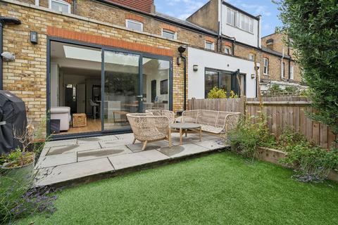 36 Ailsa Avenue, Twickenham, TW1 1NG