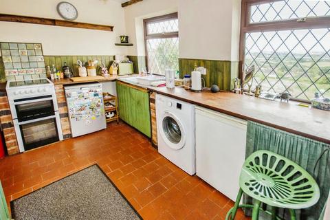 2 bedroom semi-detached house for sale, The Butts, Napton, Southam, CV47