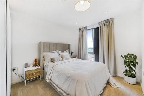 1 bedroom apartment for sale, Doyle Road, London