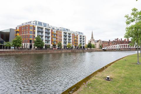 2 bedroom apartment for sale, Merchant Gate, Riverside Square, Bedford, MK40