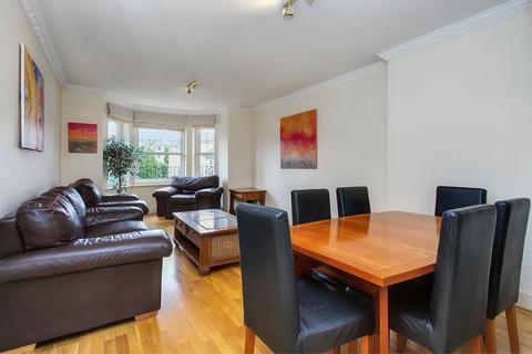 3 bedroom flat to rent, Littlejohn Road, Edinburgh, EH10