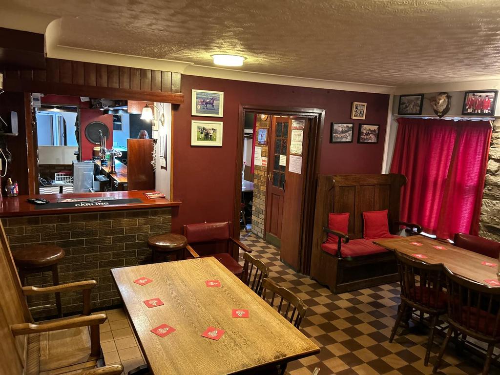 Lounge Bar