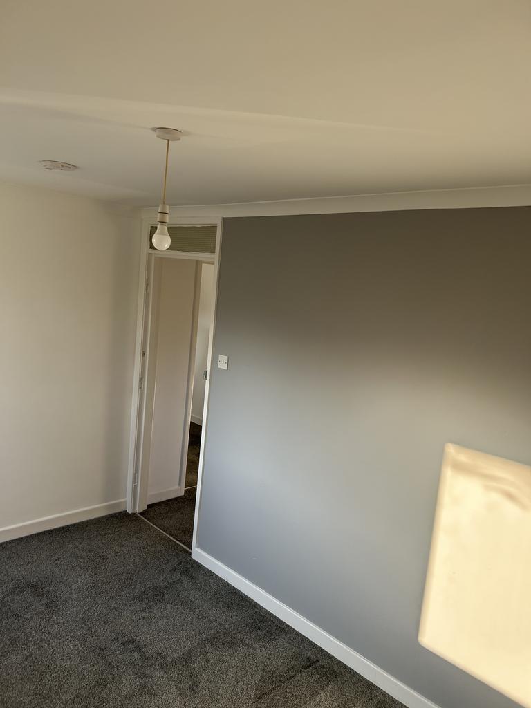 Office/Bedroom/Lounge