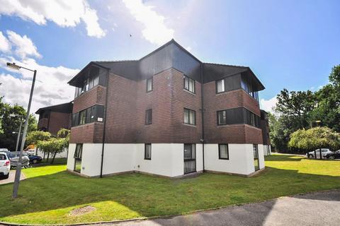 1 bedroom apartment to rent, Camelot Court, Crawley RH11