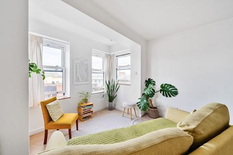 1 bedroom apartment for sale, 2nd Floor, Queens Parade BS1