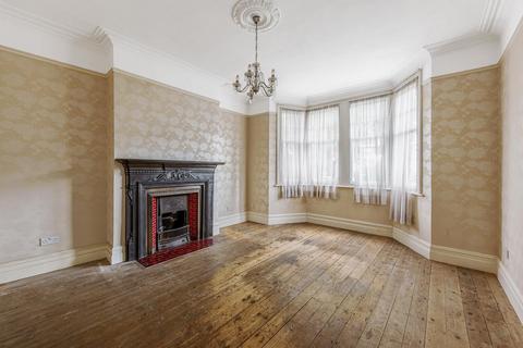 3 bedroom house for sale, First Avenue, Acton, W3