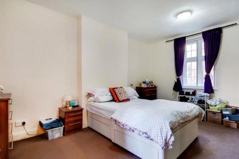 1 bedroom apartment to rent, Charleville Road London W14