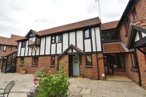 1 bedroom apartment for sale, Kingsmead, Lower Common Road, West Wellow, Romsey