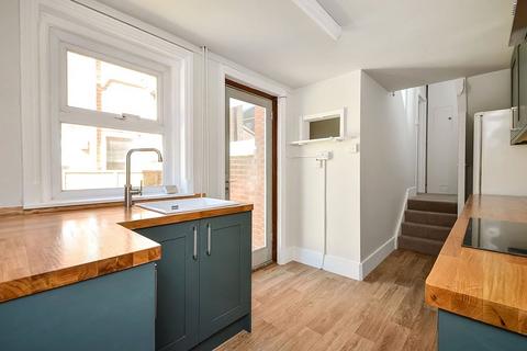 2 bedroom terraced house for sale, Bar End Road, Winchester, Hampshire, SO23