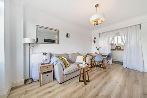 1 bedroom flat for sale, Upper Richmond Road, Putney