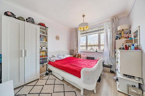 1 bedroom flat for sale, Upper Richmond Road, Putney