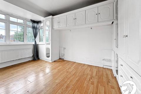 3 bedroom end of terrace house to rent, Edison Grove, London, SE18