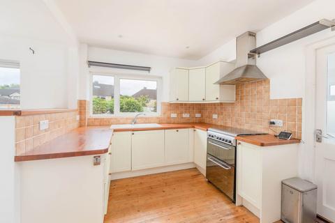 4 bedroom house to rent, Rosslyn Road, Newbridge