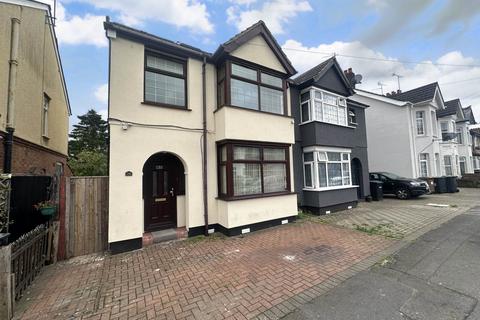 4 bedroom semi-detached house for sale, Beechwood Road, Luton LU4