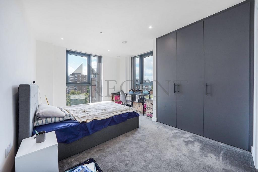 Main bedroom