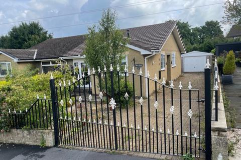 3 bedroom semi-detached bungalow for sale, Daleview Grove, Keighley, BD21