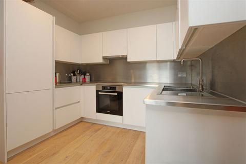 1 bedroom flat for sale, Boiler House, Material Walk, Hayes, UB3 1DZ