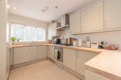 3 bedroom end of terrace house for sale, Langton Green, Maidenhead SL6