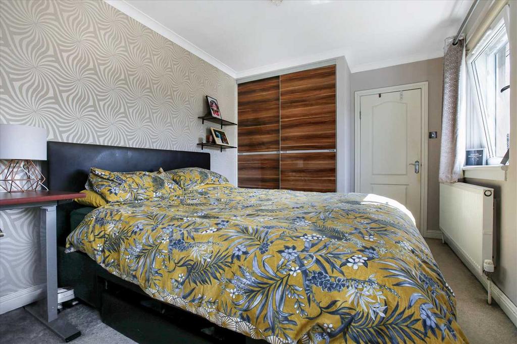 Bedroom One (2)