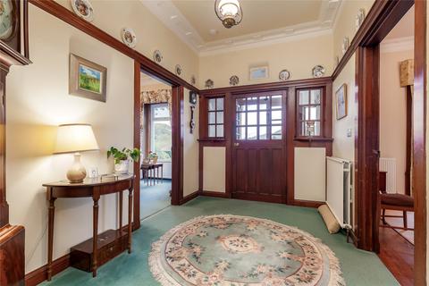 214 Braid Road, Edinburgh, EH10 6NZ