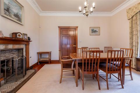 214 Braid Road, Edinburgh, EH10 6NZ