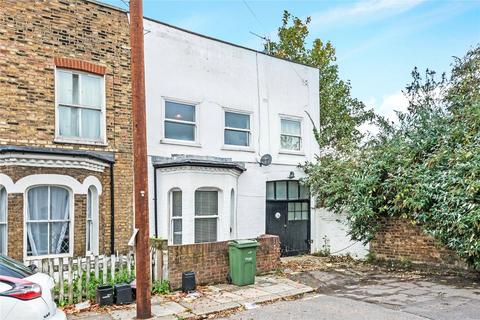 Studio for sale, Glendall Street, Clapham, London, SW9