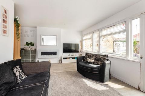 20 Dorothy Evans Close, Bexleyheath, DA7 6AJ