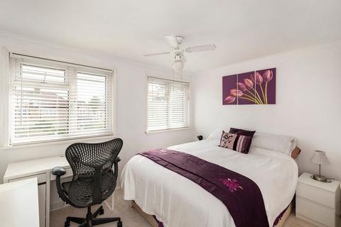 20 Dorothy Evans Close, Bexleyheath, DA7 6AJ