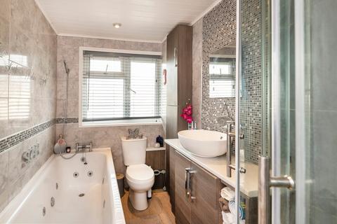 20 Dorothy Evans Close, Bexleyheath, DA7 6AJ