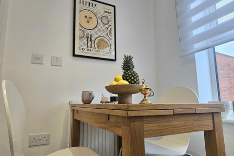 3 bedroom semi-detached house to rent, Fowler Road, Edwalton, Nottingham, Nottinghamshire, NG12