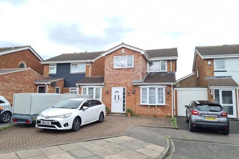 3 bedroom detached house to rent, Aidans Close, Dunstable, LU6