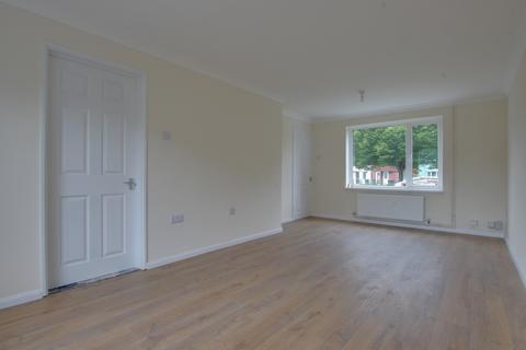 3 bedroom terraced house for sale, Barncroft Way, Havant