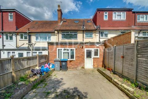 6 Heather Road, London, NW2 7ND
