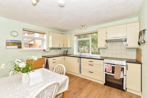 3 bedroom semi-detached house for sale, Sparkes Wood Avenue, Rolvenden, Cranbrook, Kent