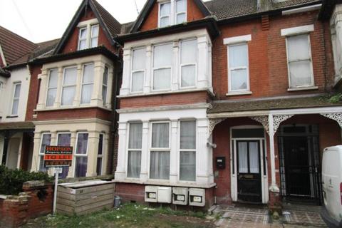 1 bedroom flat for sale, York Road, Southend On Sea