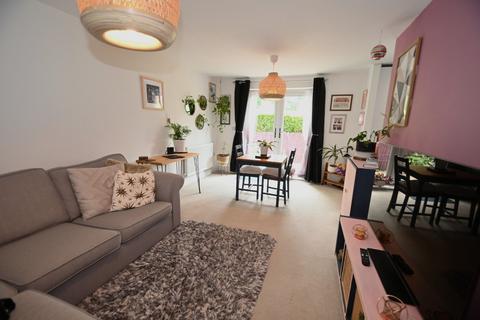 1 bedroom apartment for sale, Denton Way, Langley, Berkshire, SL3